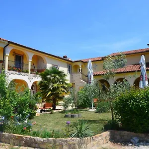 apartments-sabine.in-istria.net/
