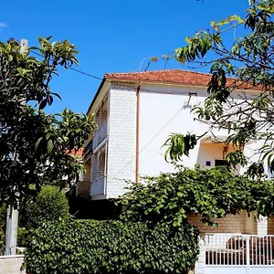 Ivo Apartament Trogir