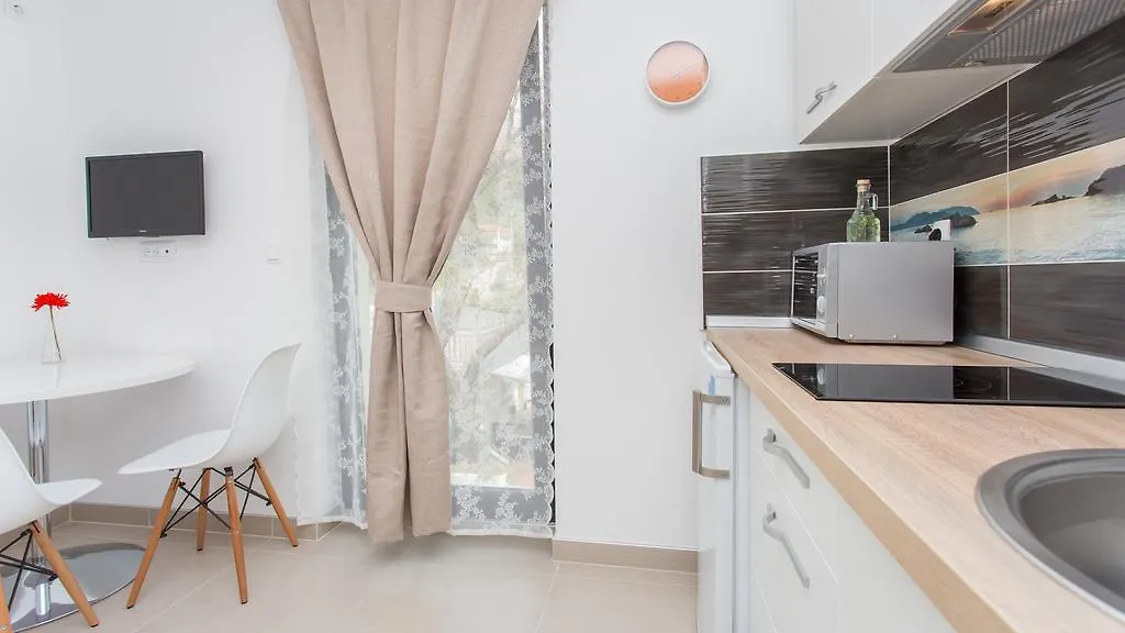 Apartments Memories Baska   Baska (Krk)
